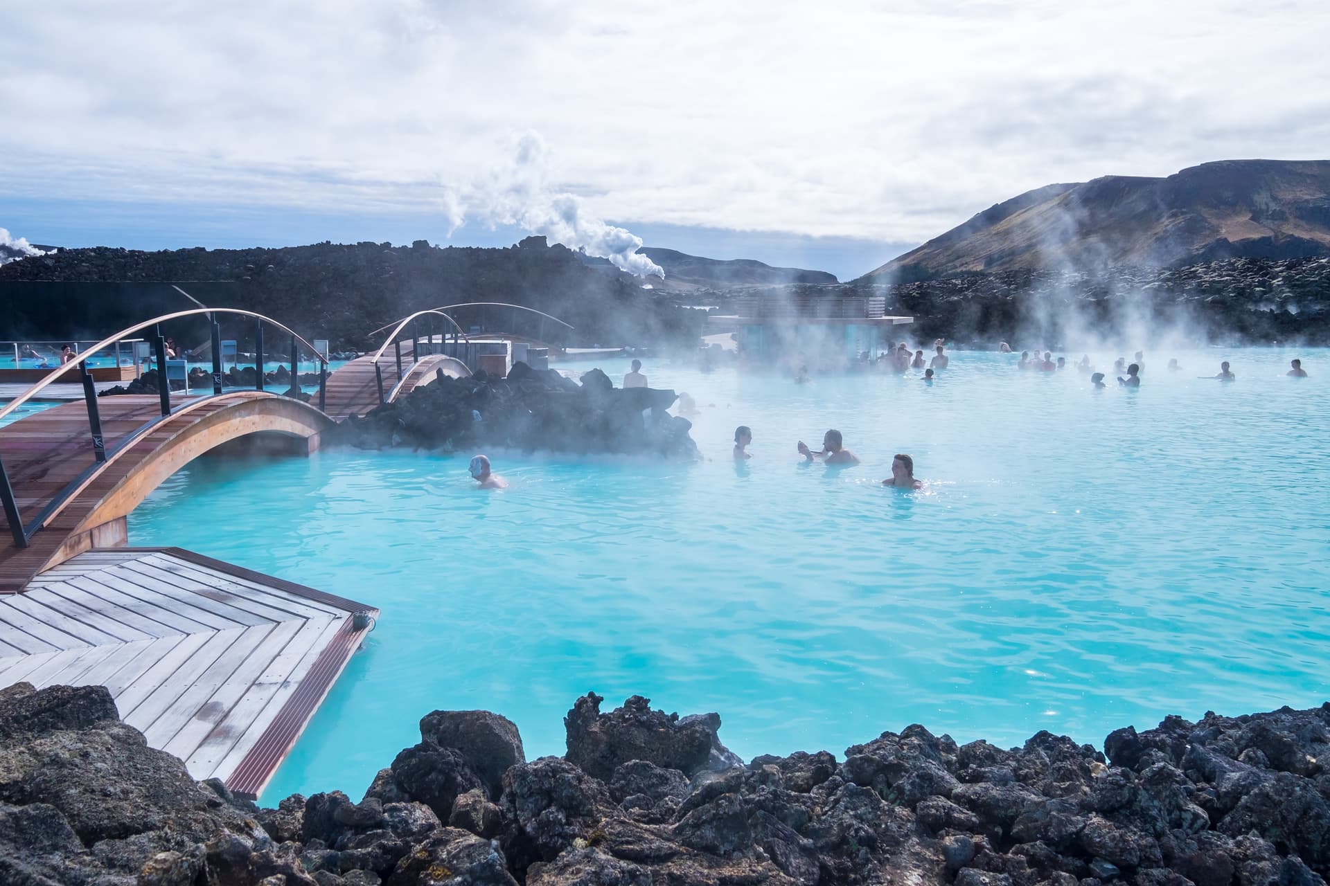 Romantic Journey on the Ring Road: 10 Days Self Drive ItineraryTour Highlights