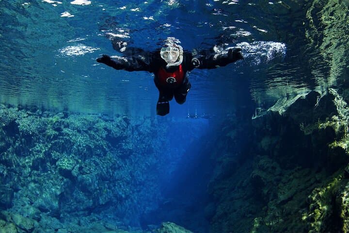 Private Diving Silfra Day Tour