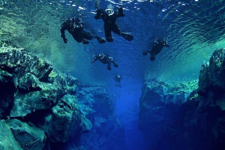 Private Diving Silfra Day Tour – tour photo 3