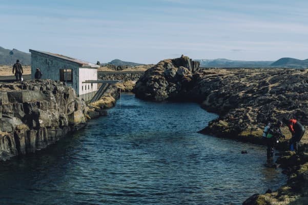 Private Bjarnagjá Diving Tour – tour photo 2