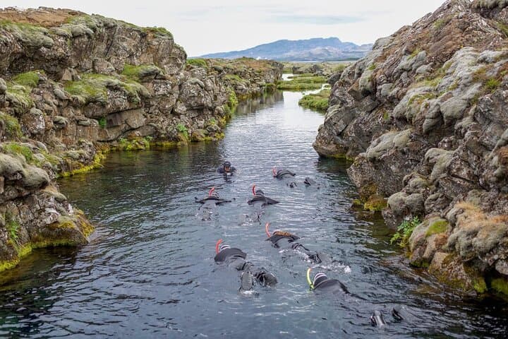 Snorkeling Silfra & Northern Lights – tour photo 2