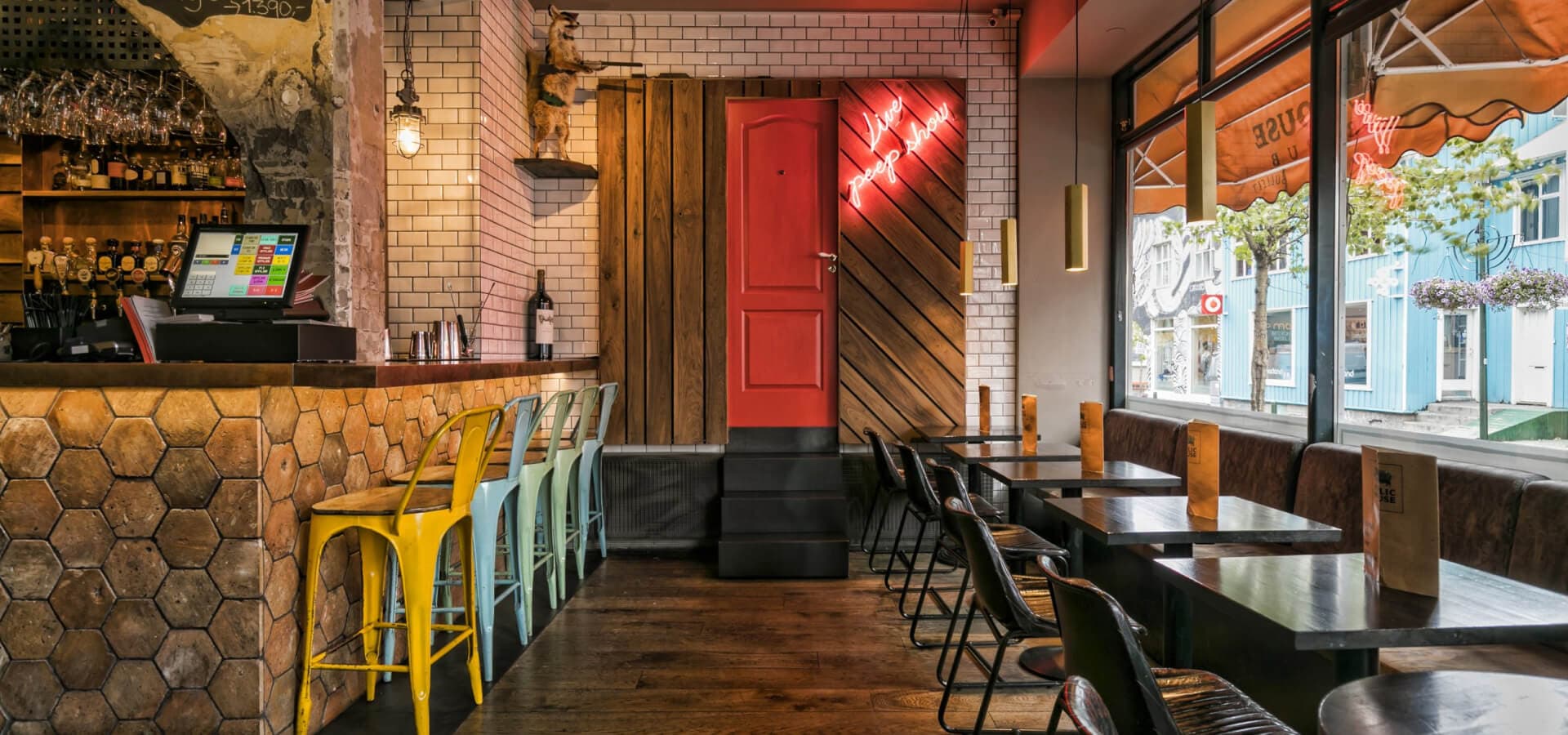 Public House Gastropub — restaurant in Reykjavík