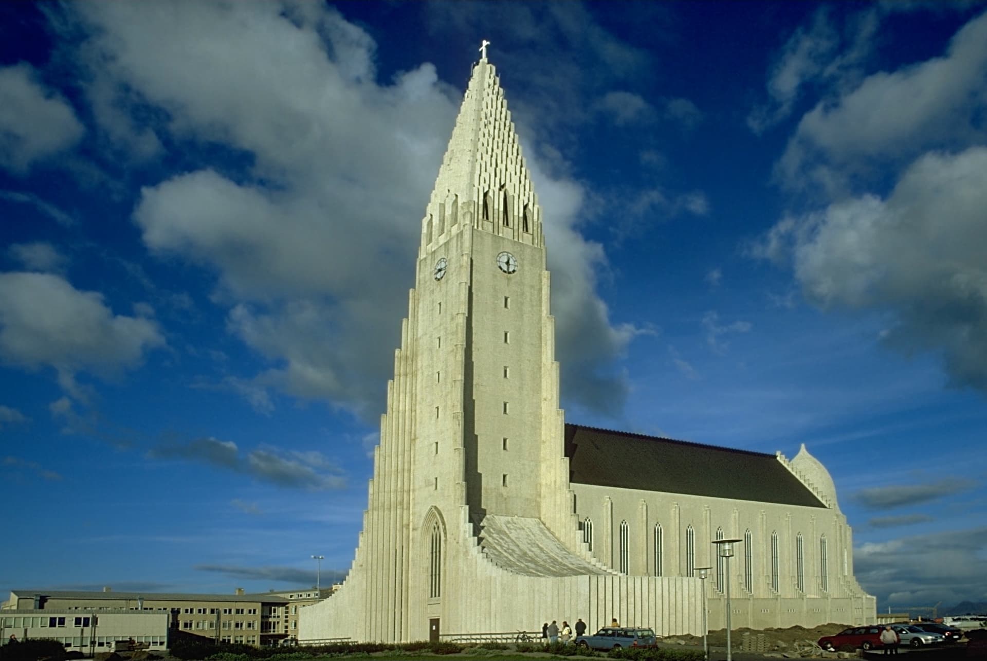 Hallgrimskirkja – photo 1