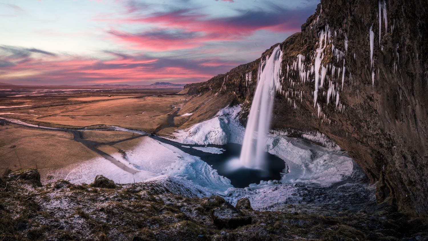 8 Day Around Iceland Winter Minibus Tour – Iceland tour