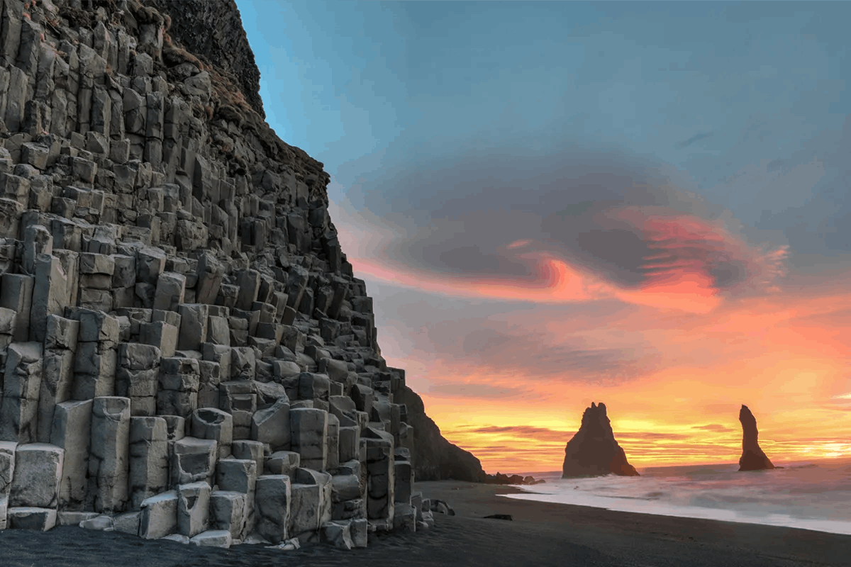 3-Day South Coast, Golden Circle & Northern Lights Minibus Tour – Iceland tour